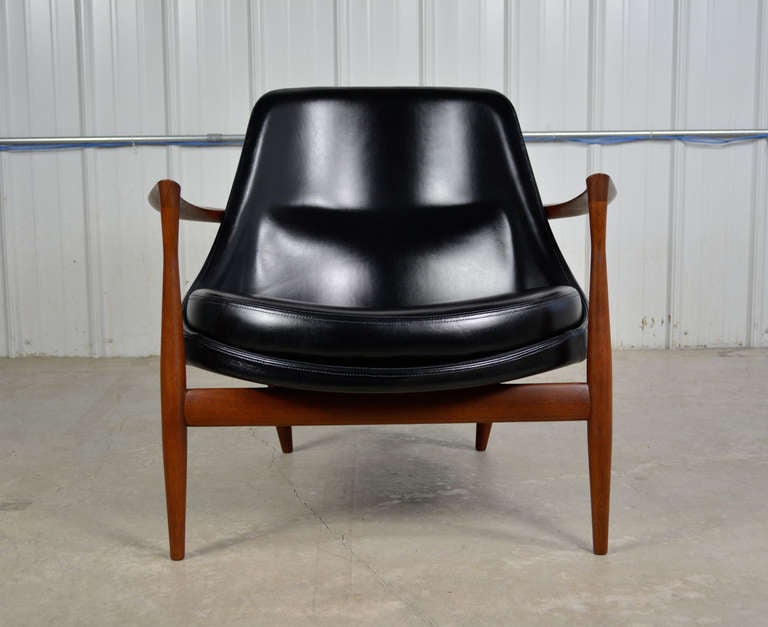 Elizabeth Chair by Ib Kofod-Larsen 1
