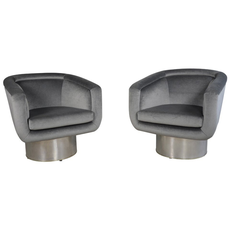 Leon Rosen for Pace Swivel Lounge Chairs For Sale