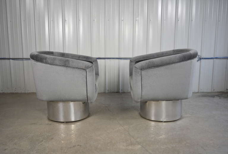 Late 20th Century Leon Rosen for Pace Swivel Lounge Chairs For Sale