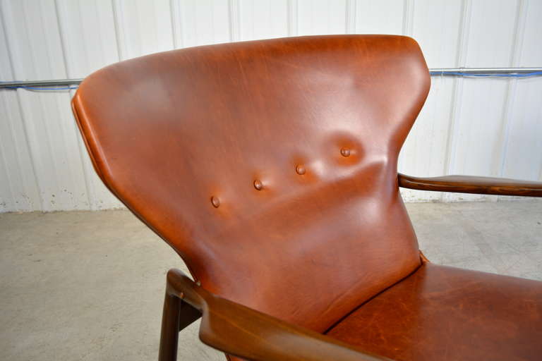 Ib Kofod-Larsen Pair of Danish Modern Leather Lounge Chairs 2