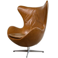 Arne Jacobsen Reclining Egg Chair in Original Leather for Fritz Hansen