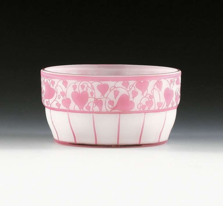 Oval Glass Bowl with Cordate Leaves Designed by Hans Bolek