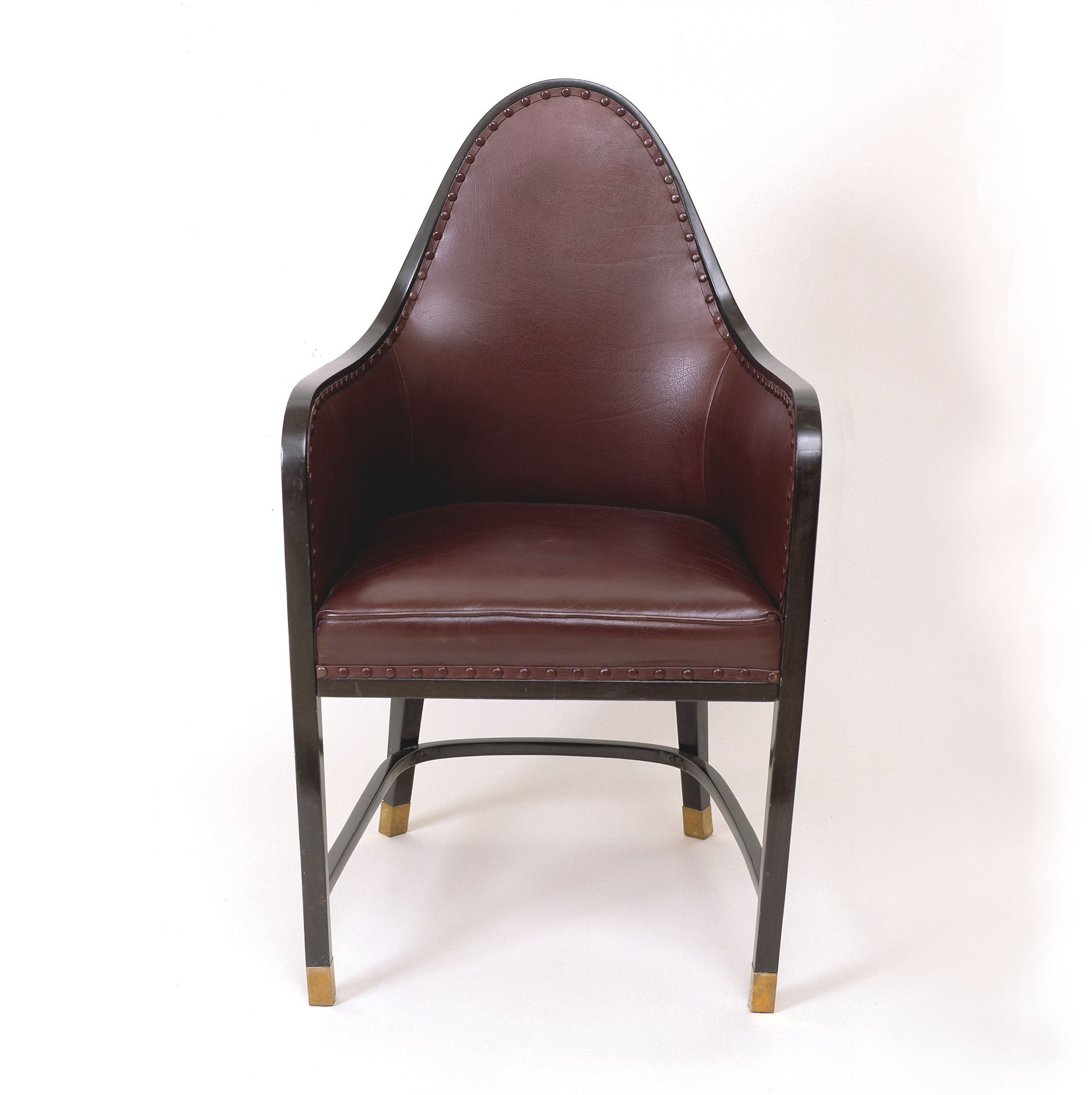 Armchair with new leather upholstery, designed by Josef Hoffmann For Sale