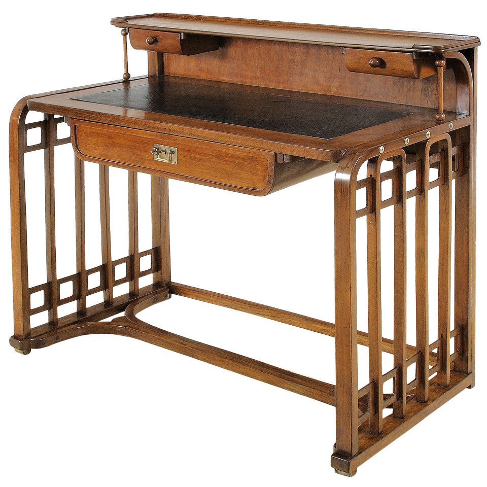 Elegant Bentwood Writing Table, circa 1905 For Sale