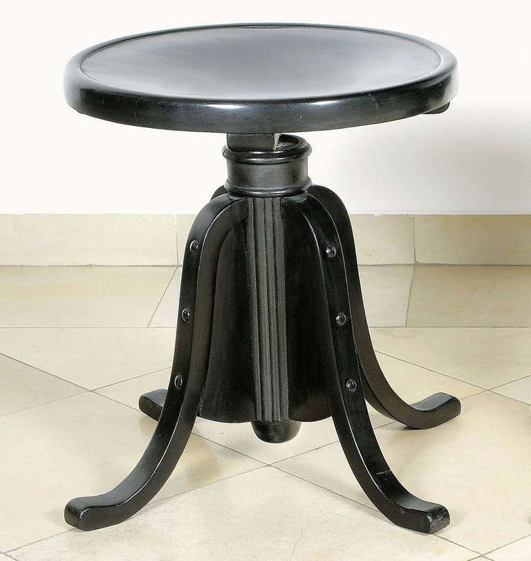 Piano Stool, manufactured by Thonet, Vienna
Beech, stained black and polished
H 47.5 cm