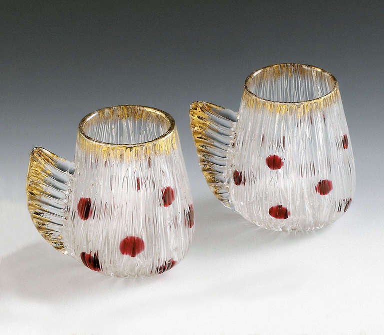 Two glasses with gold decor and red dots, manufactured by Johann Lötz Witwe, Klostermühle
H 9.6 cm