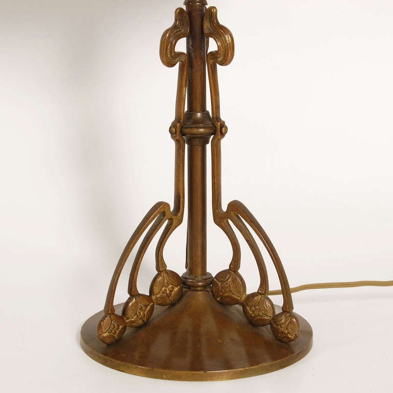 Table Lamp by Gustav Gurschner Glass Shade in Style of Lötz In Good Condition For Sale In Vienna, AT
