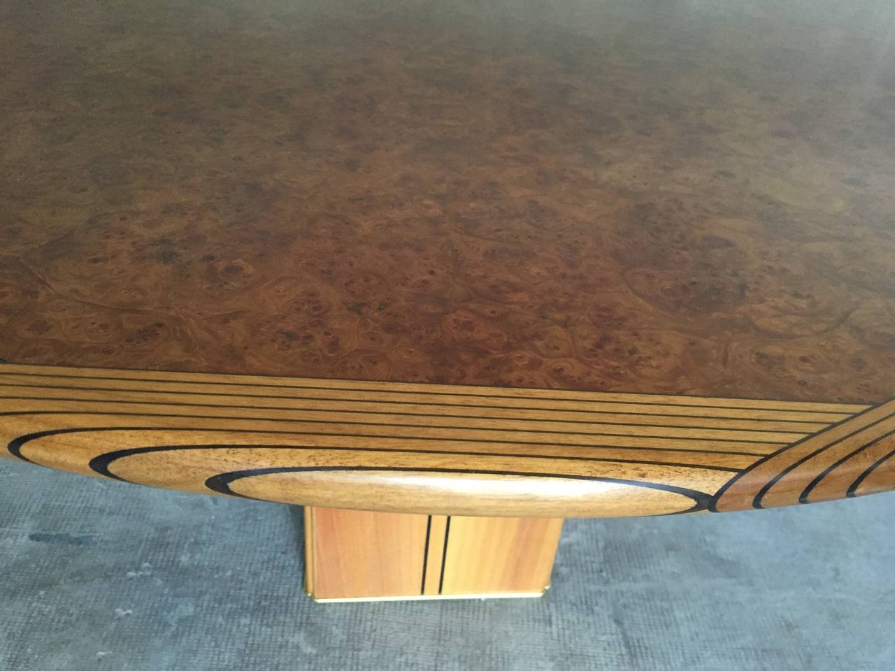 Tobia Scarpa Dining Table In Excellent Condition For Sale In Paris, FR