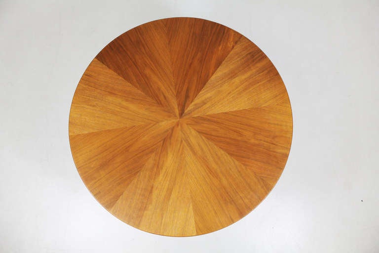 Mid-Century Modern Table d'Alma Albrecht & Mammele Tischfabrik Marbach:: Neckar:: Allemagne:: vers 1952