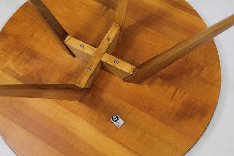 Milieu du XXe siècle Table d'Alma Albrecht & Mammele Tischfabrik Marbach:: Neckar:: Allemagne:: vers 1952
