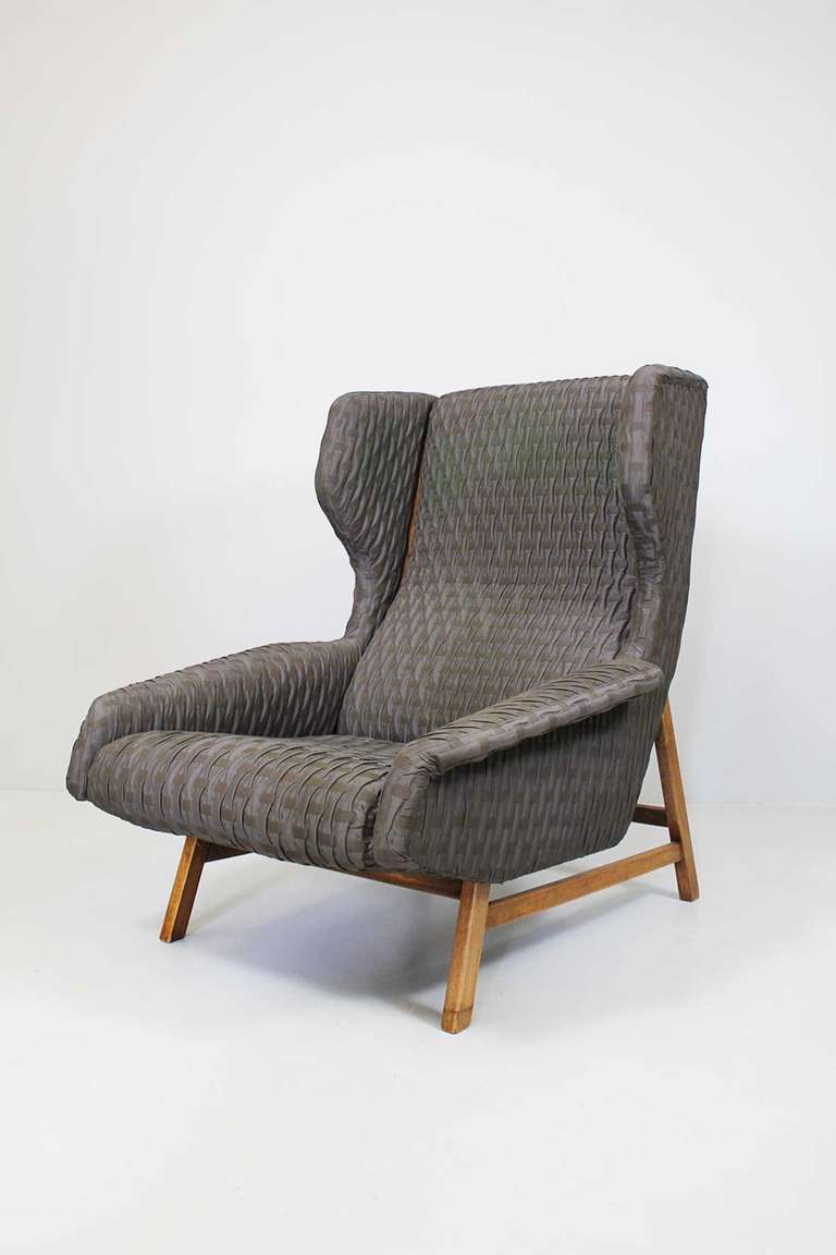 Armchair "Nr. 877" by Gianfranco Frattini, Cassina, Italy, 1955
