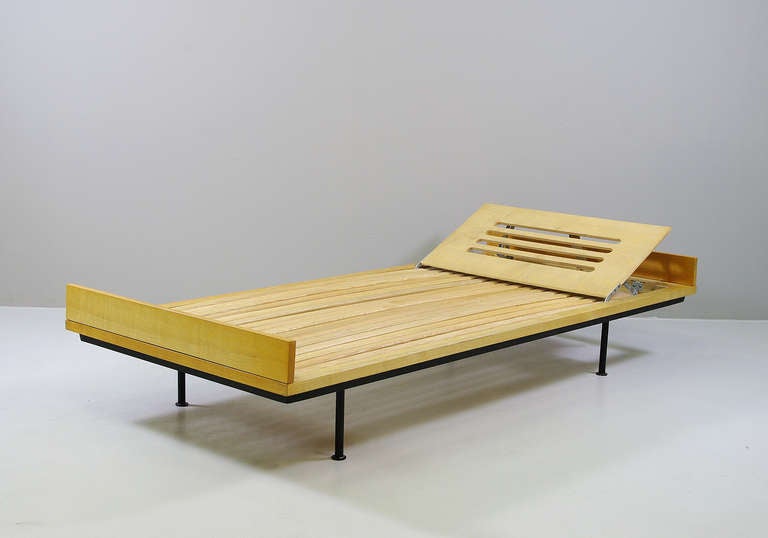 Swiss bed by Kurt Knuth, Theo Jacob Switzerland, 1956
(2 beds available)