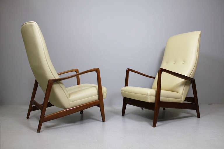 Armchair 829 by Gio Ponti, Cassina Italy, 1960