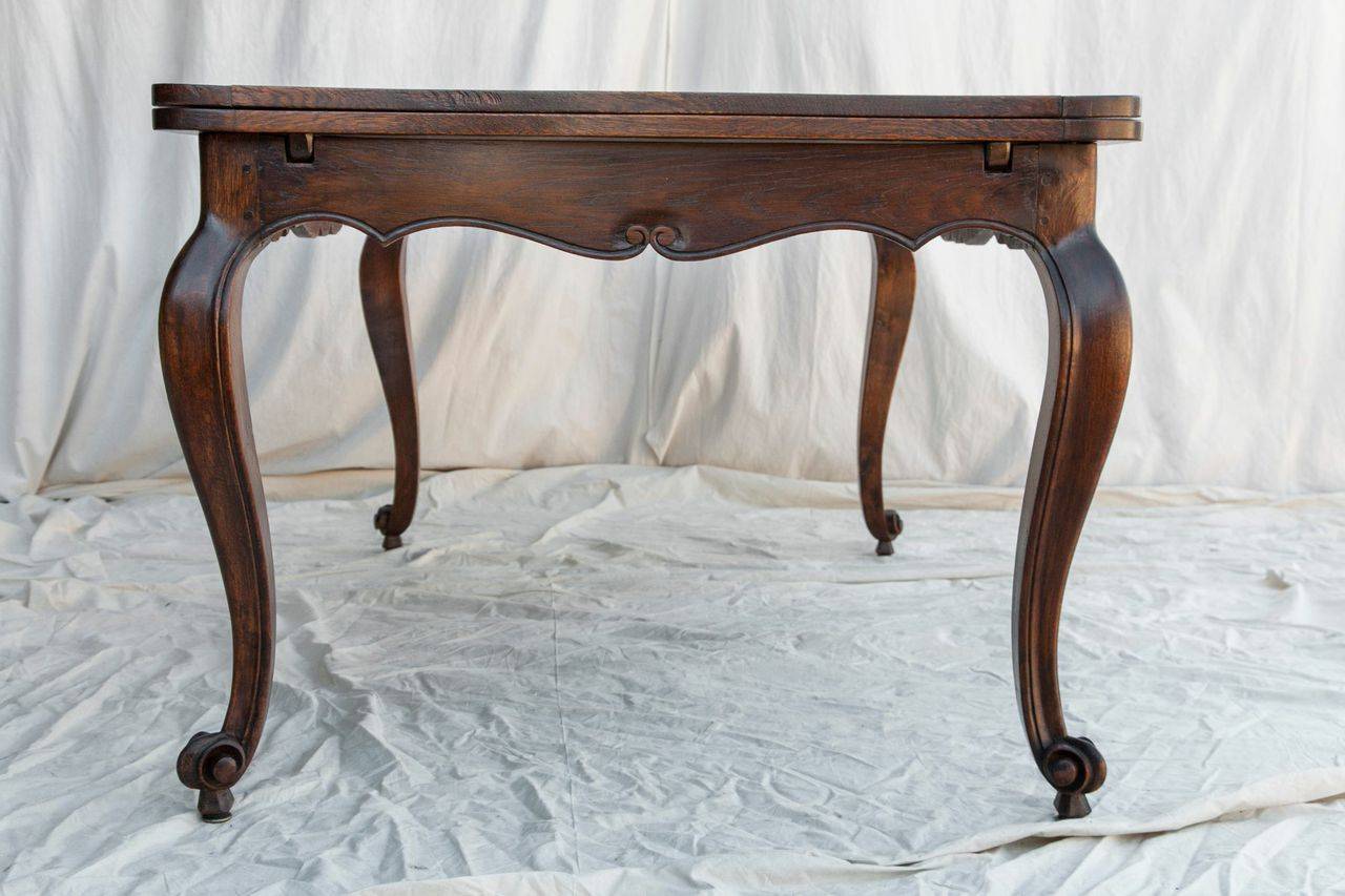 antique french dining table
