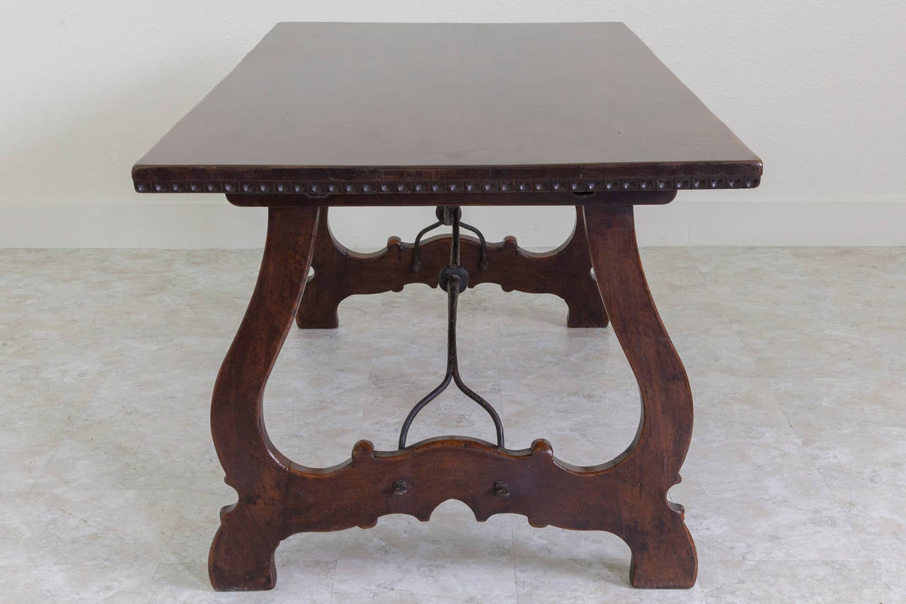 Solid Walnut Hand-Carved 19th Century Spanish Renaissance Dining Table In Excellent Condition In Fayetteville, AR