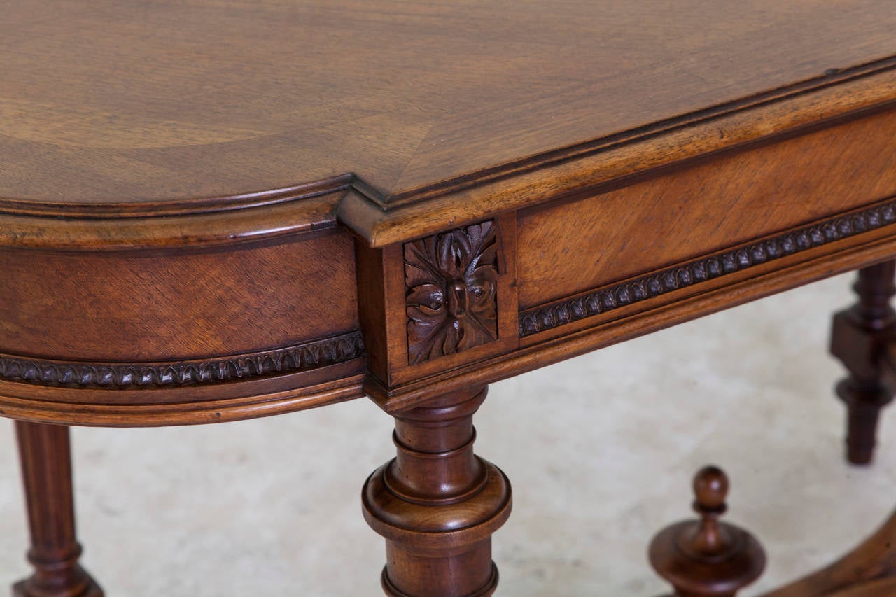 19th Century French Louis XVI Style Desk or Console of Bookmatched Walnut 6