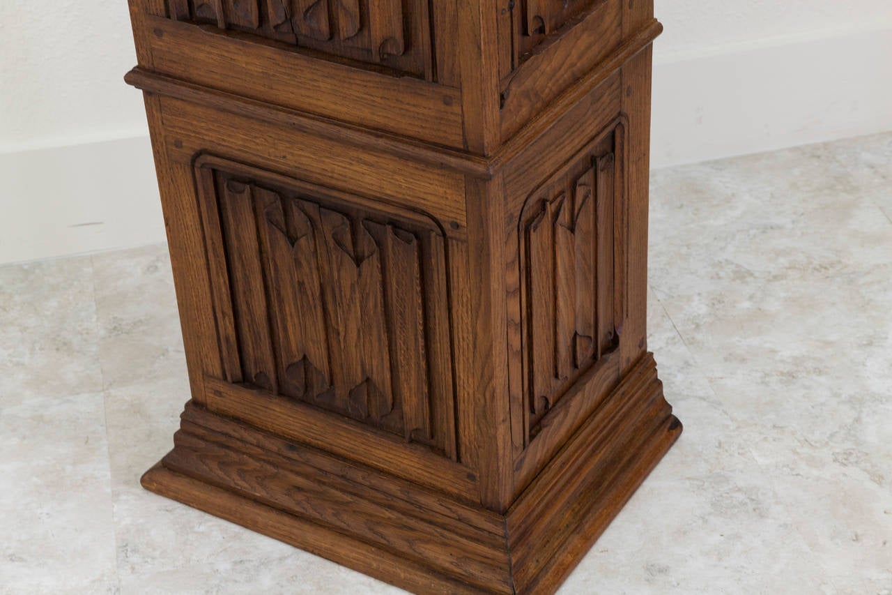 Oak 19th Century French Pair of Hand-Carved Linen Fold Columns or Pedestals