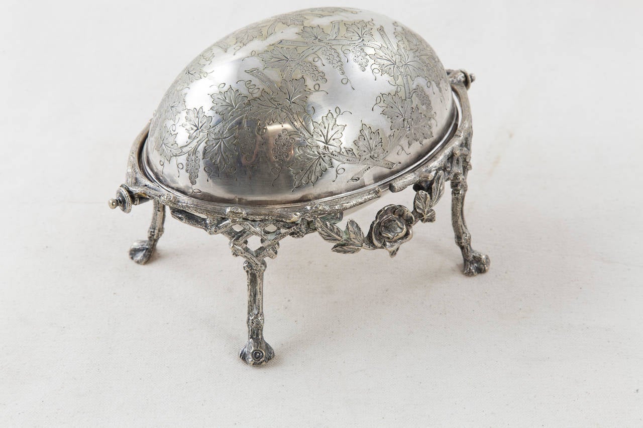 Fine French Engraved Sterling Silver Caviar Dish with Swivel Lid 2