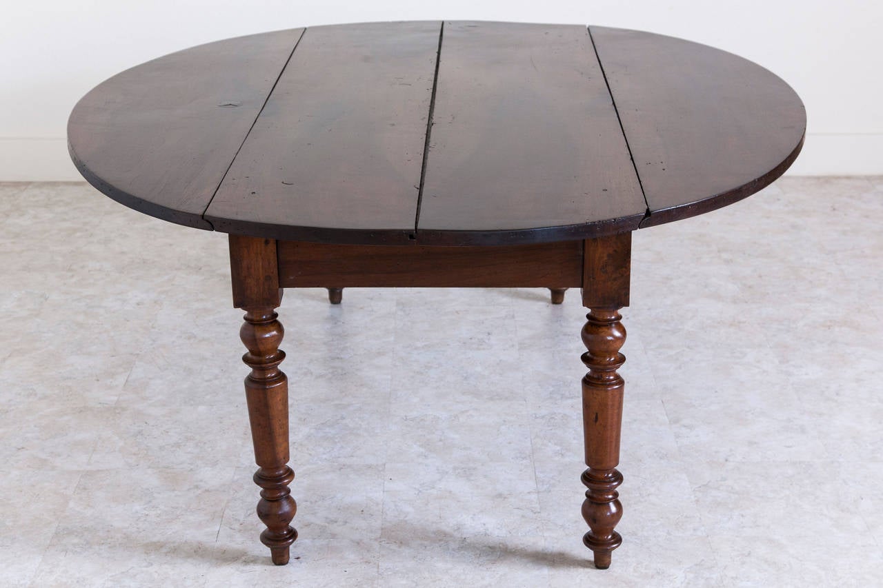 Early 20th Century Antique French Oval Farm Table of Solid Walnut