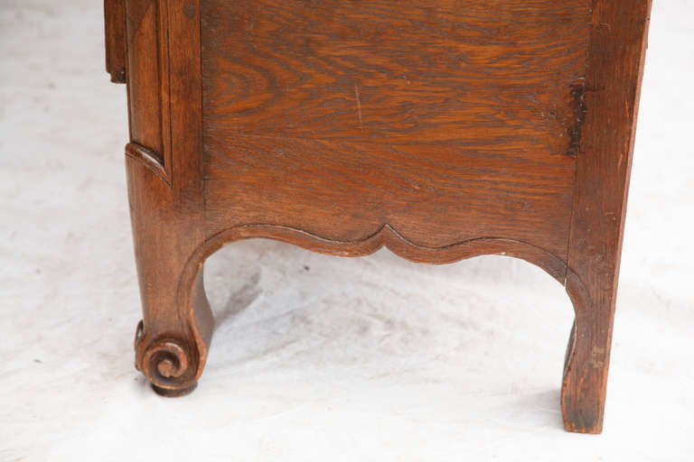 Carved Oak Louis XV Vitrine or Armoire with Original Glass In Excellent Condition In Fayetteville, AR