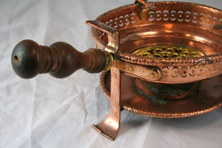 18th Century French Copper and Brass Braisier or Serving Piece For Sale 4