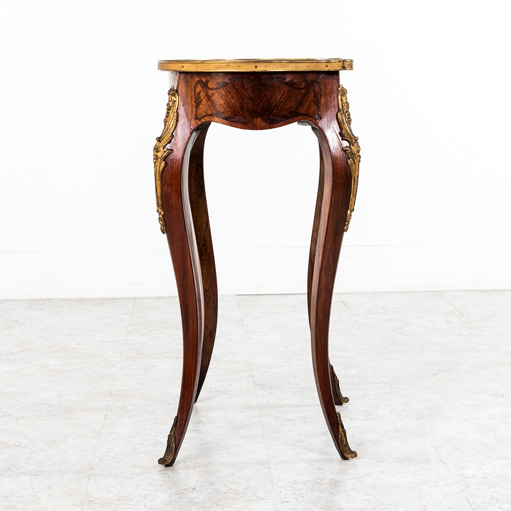 19th Century Marquetry Louis XV Style Kidney Side Table with Bronze Ormolu In Excellent Condition In Fayetteville, AR
