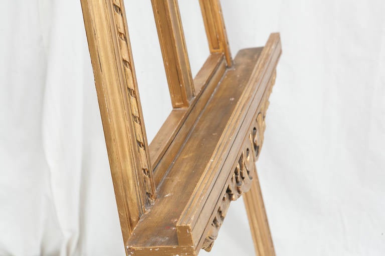 Stunning 19th Century French Giltwood Floor Easel In Excellent Condition In Fayetteville, AR