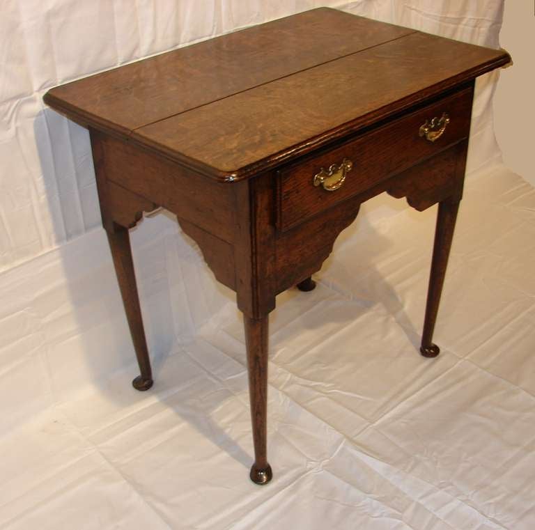 Early Georgian Oak Side Table In Good Condition For Sale In New York, NY