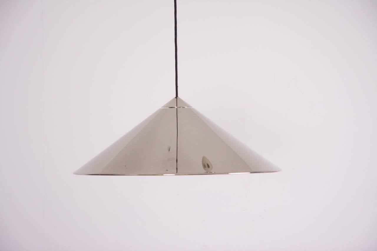 Florian Schulz Keos Extra Large Lampe pendante à contrepoids Laiton nickelé