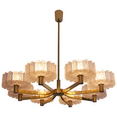 Large Italian 1960s Luxury Brass Chandelier with Eight Arms
