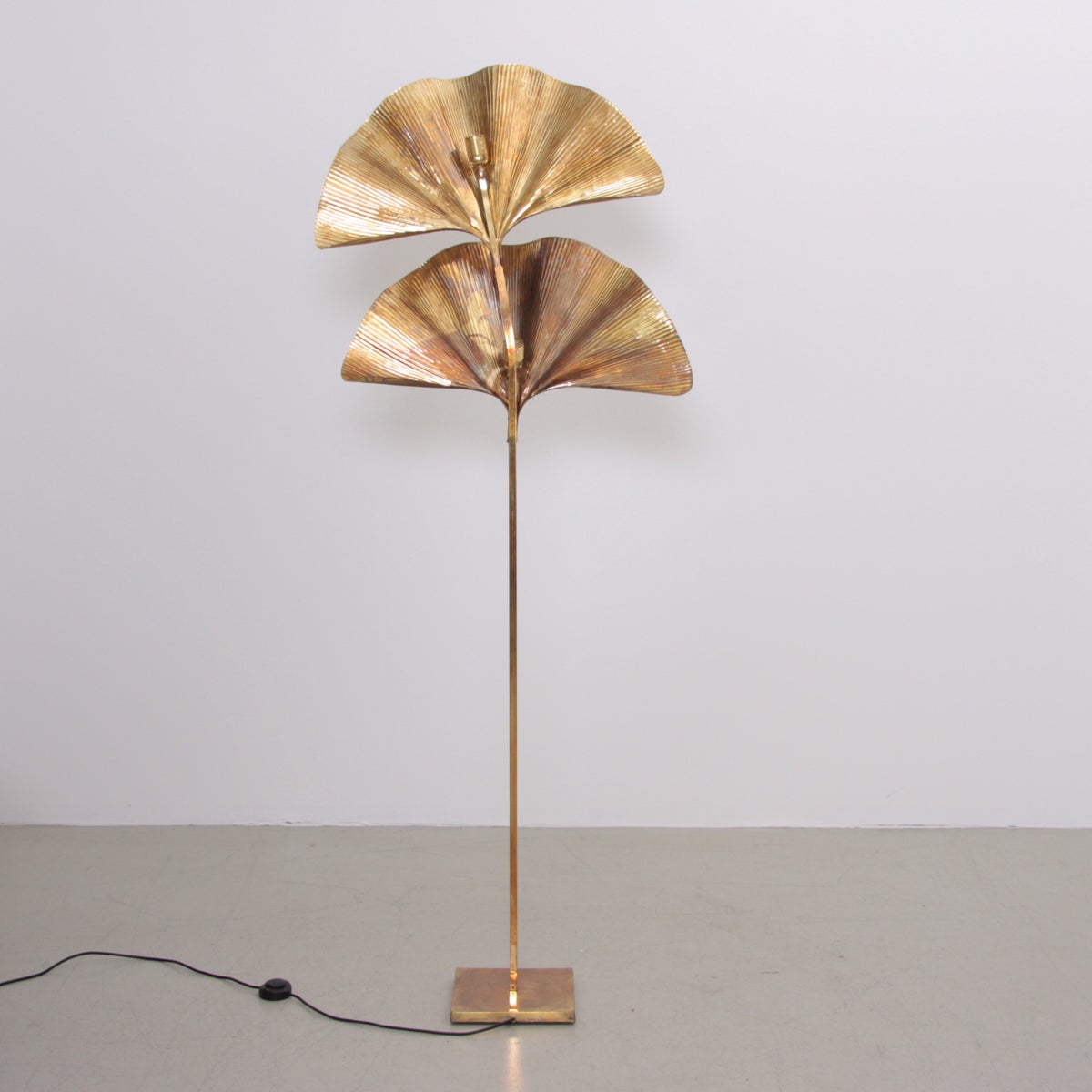 Italian 1 of 2 Huge Ginkgo Leaf Brass Floor Lamp by Tommaso Barbi