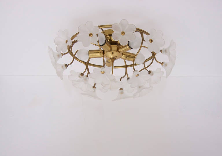 Glass Flower Flush Mount in Brass and Glass In Excellent Condition In Berlin, BE