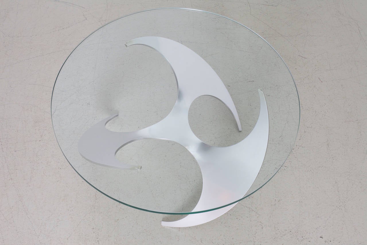 Mid-Century Modern Aluminum and Glass Propeller Coffee Table by Knut Hesterberg for Ronald Schmitt For Sale