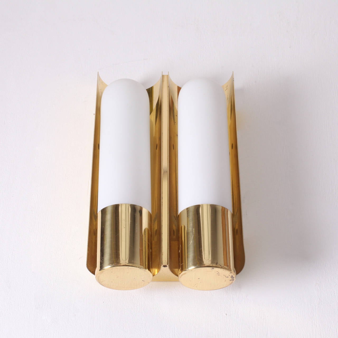 Set of Two Brass and Glass Wall Lights or Sconces by Glashütte Limburg In Good Condition For Sale In Berlin, BE