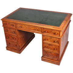 High Quality Figured Walnut Kneehole Desk