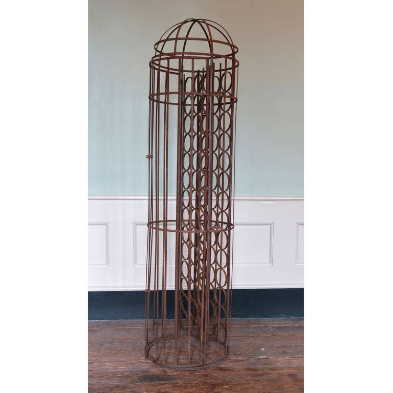 Cage à vin cylindrique 1