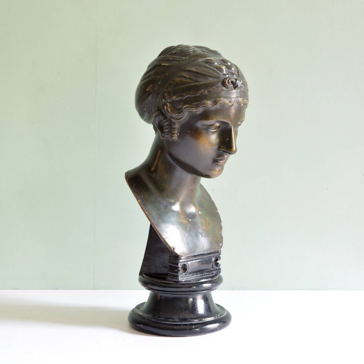 Female Plaster Bust In Good Condition In London, GB