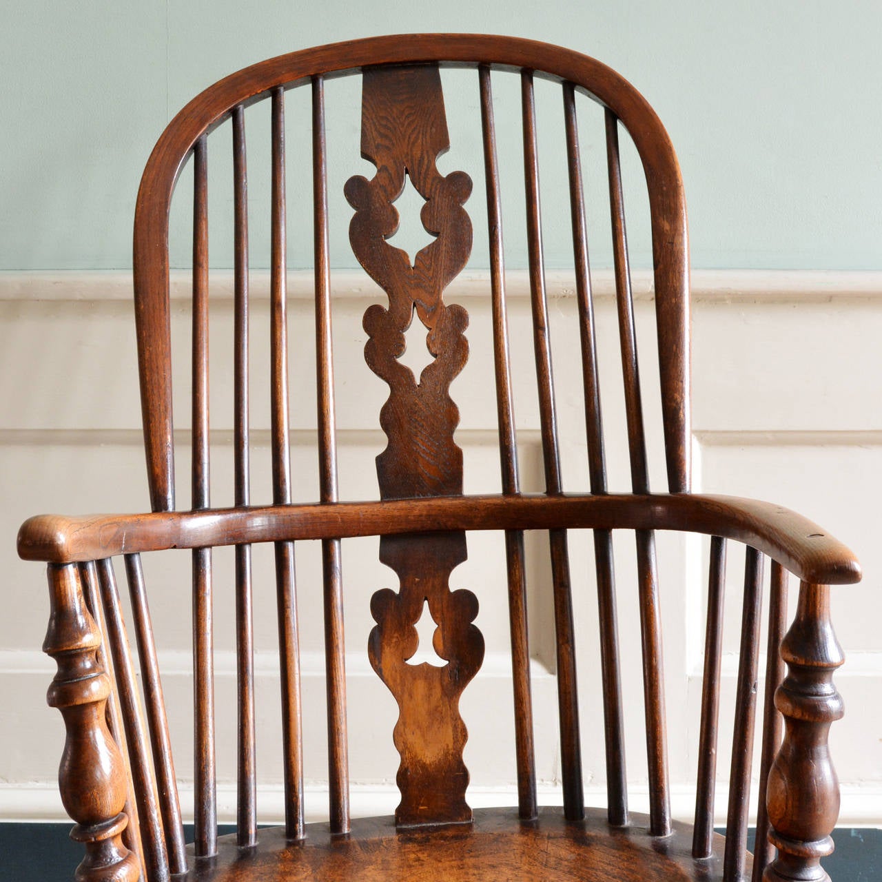 Country Splat-Back Windsor Chair