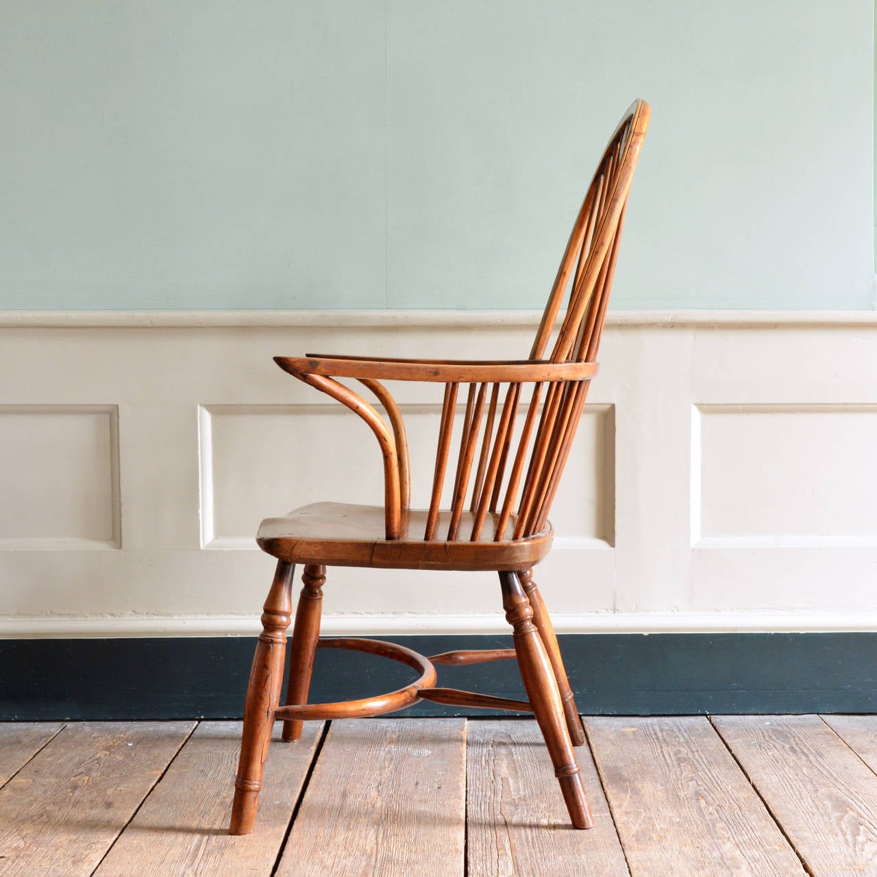 Country Yew and Elm WIndsor Chair