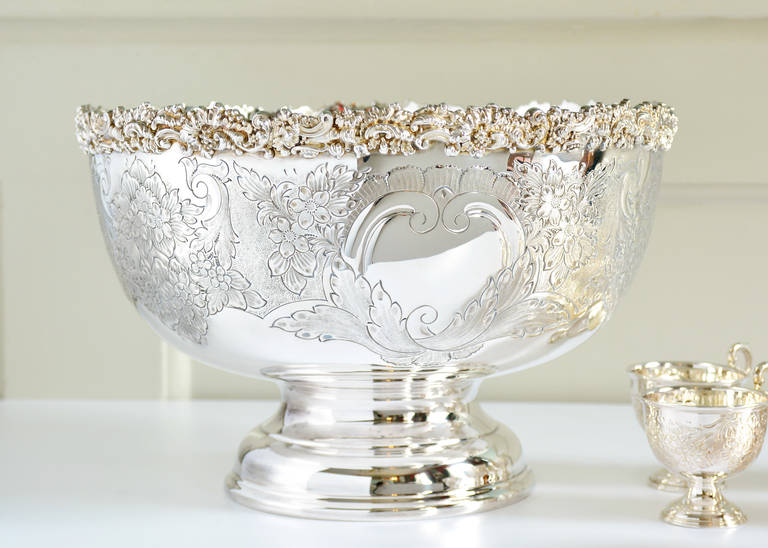 Silverplate Punch Bowl In Good Condition In London, GB