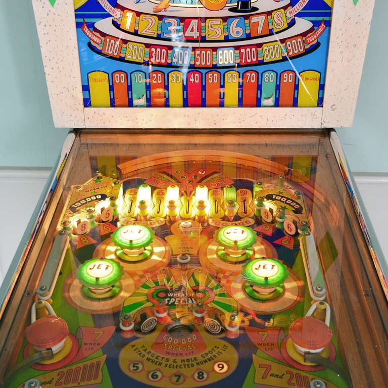 '4 Star' American Pinball Machine In Excellent Condition In London, GB