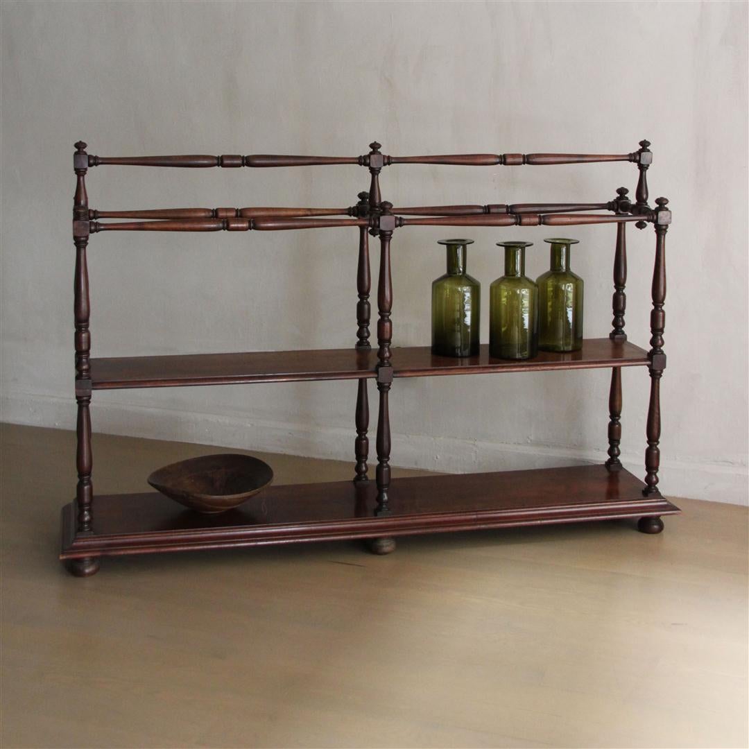 French Italian Turned Mahogany Display Case with Shelving, 19th Century For Sale