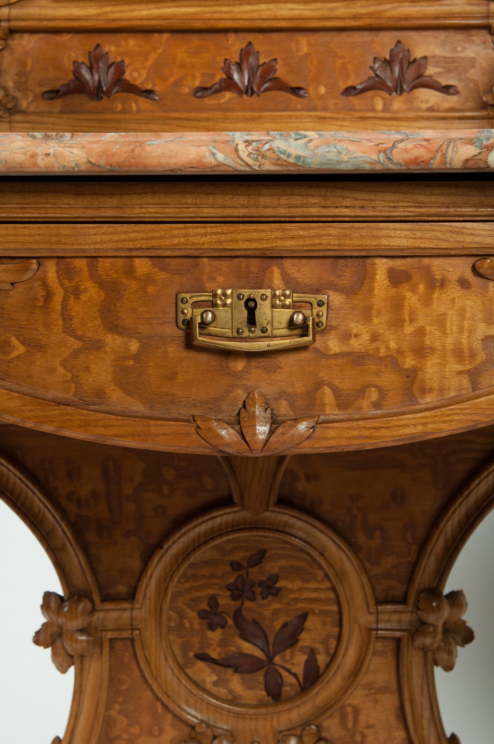 Early 20th Century Art Nouveau Three-Piece Vanity Set