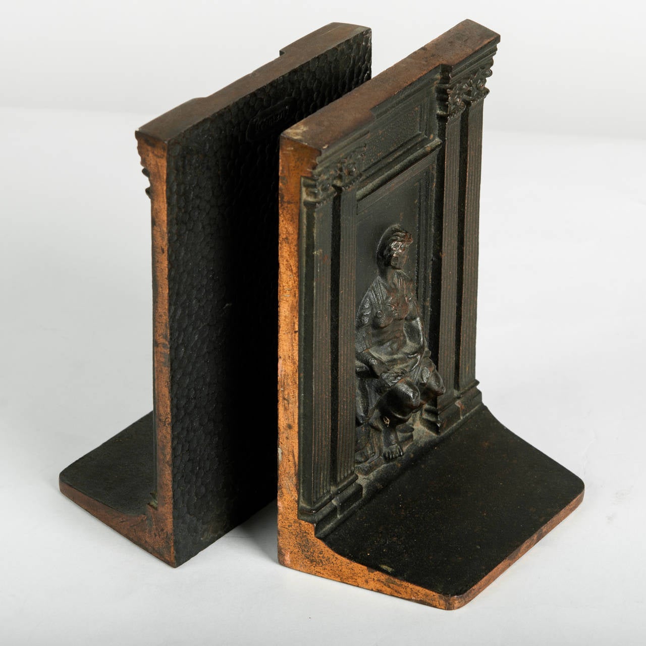 Antique Bronze Bookends In Excellent Condition In Tarry Town, NY