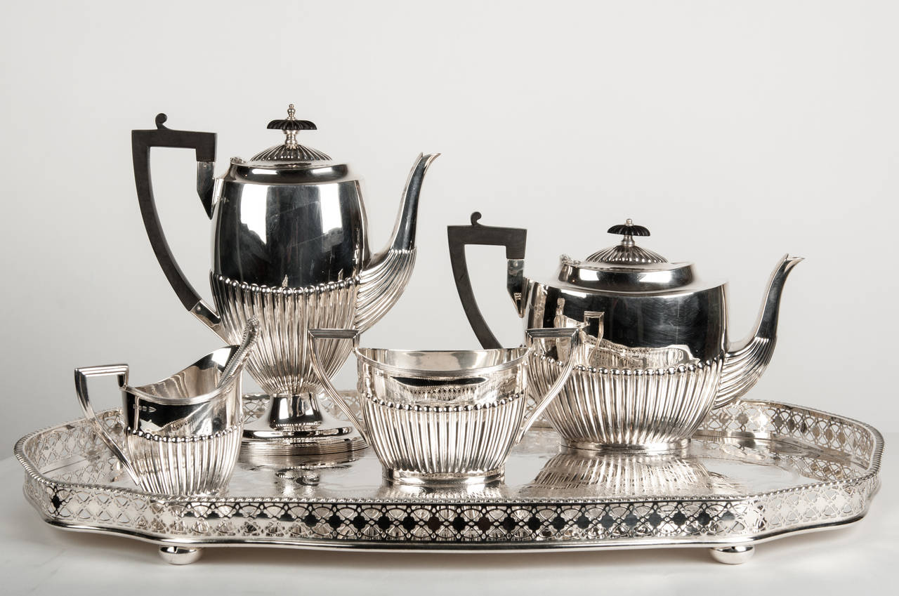 Mid-20th Century Vintage English Tea or Coffee Service