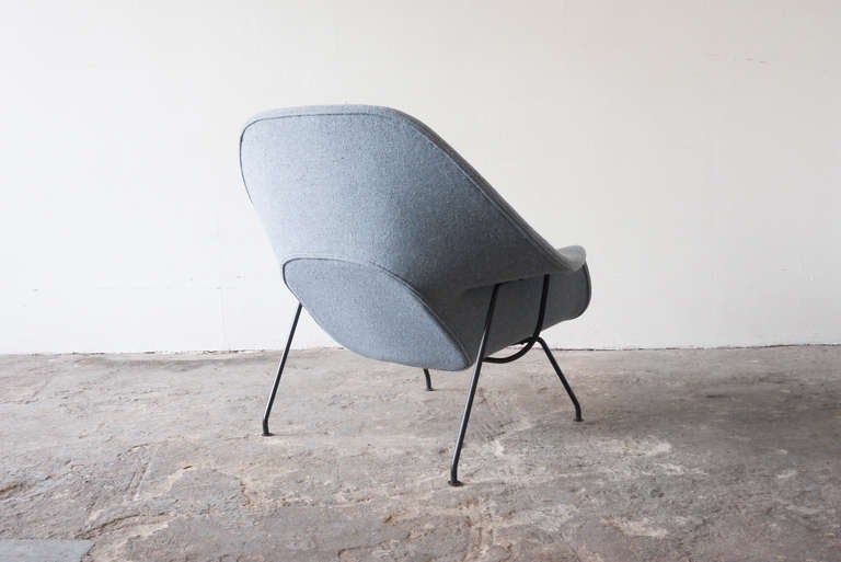 Mid-Century Modern Eero Saarinen Womb Chair