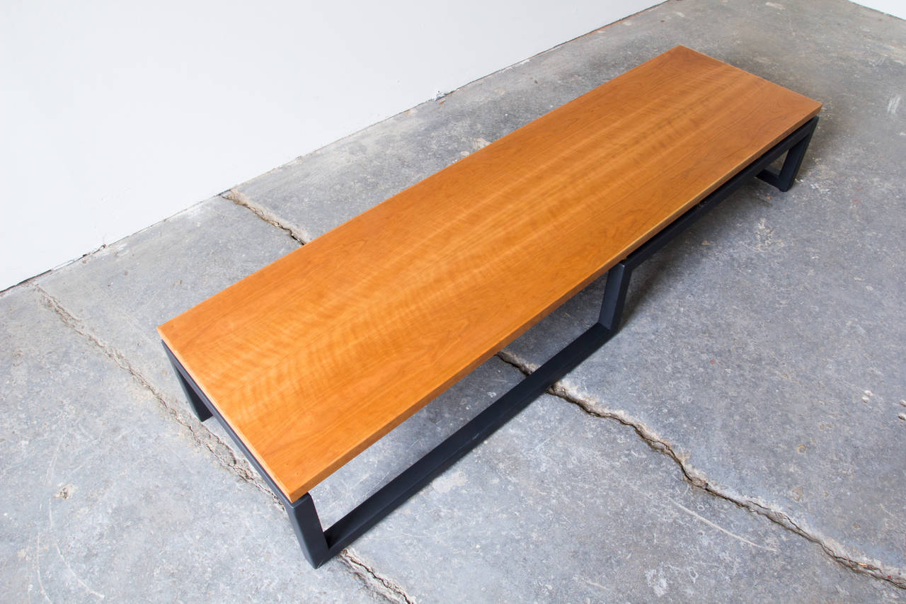 Michael Taylor for Baker Coffee Table In Good Condition In Asbury Park, NJ