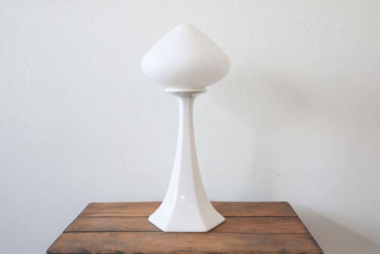1960s Lollipop light, a rare table lamp from Laurel Lamp Co with a porcelain base and blown satin glass globe.