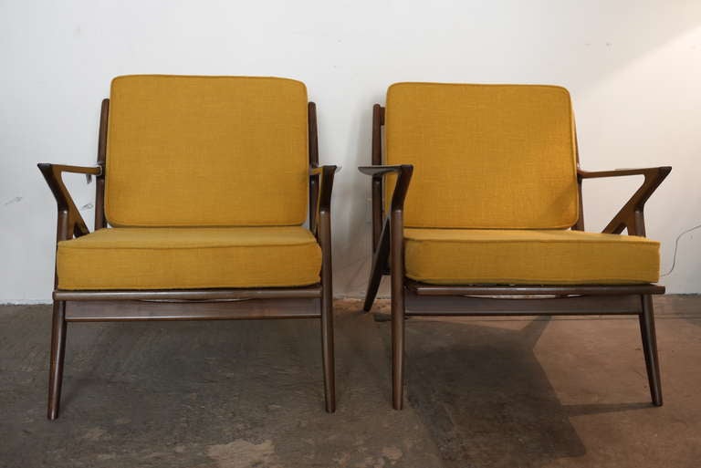 Set of Selig Z chairs with original fabric in great condition.