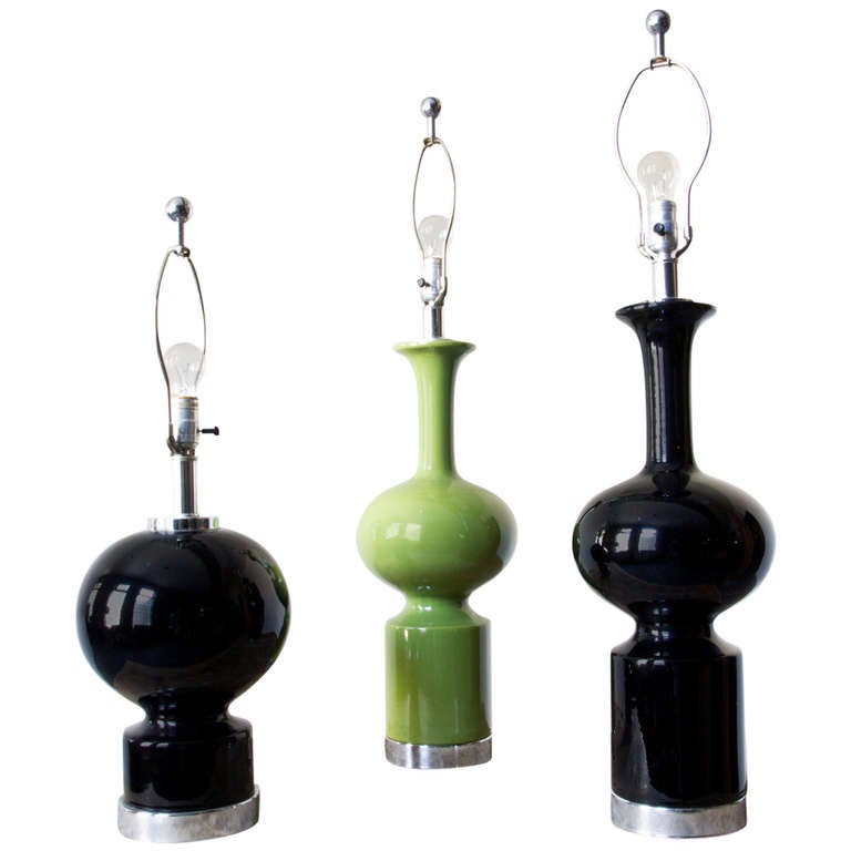 Pair of Mod Ceramic Lamps For Sale at 1stdibs